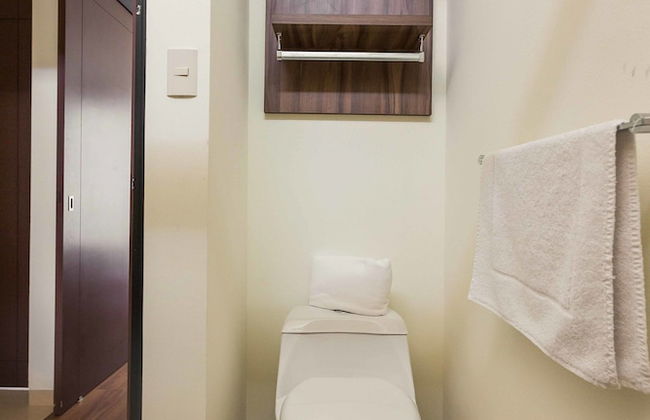 Redwood Villas Extended Stay Zona Industrial - Photo 32