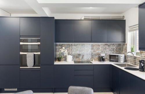 Studio at Tube Station Sleeps 3 Private Bathroom shared Kitchen 4 - Foto 22