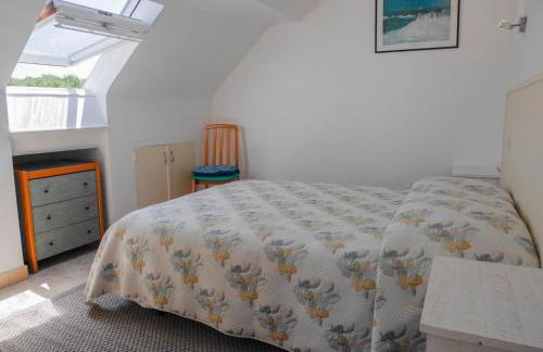 Appartement rénové au Palais, proche commerces et plage - FR-1-418-175 - Photo 3