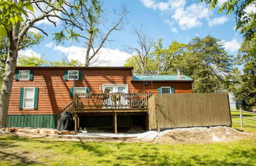 Charming Cabin - Pondview - Hot Tub - Foto 9