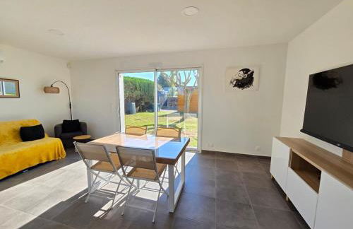 Maison calme 4 pers. à 3km de la mer avec jardin, clim, TV, vélos, BBQ et hamac - FR-1-777-20 - Foto 4