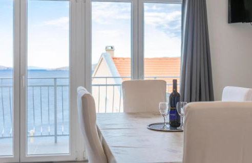 1 Bedroom Cozy Apartment In Senj - Foto 9