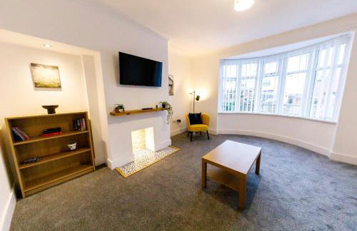 Spacious 2Bed - Great for Contractors - Driveway&Garden - Foto 28