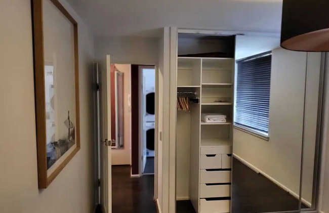 Homely 1 Bedroom Retreat in South Yarra With Balcony - Foto 17