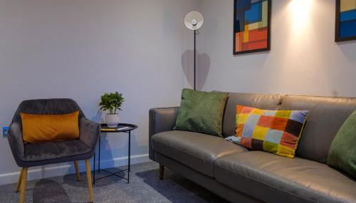 Vibrant 2 Bed Apartment, FREE Parking, Bawtry Rd Doncaster - Hosted by Stay Host Save - Foto 4