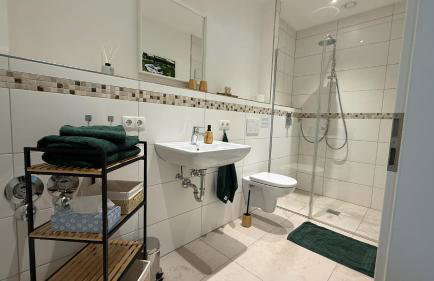 modern & spacious Apartments CarHandling Campus -Nähe Therme Erding -Messe München -Arena -free parking -Netflix -W-LAN - Foto 30