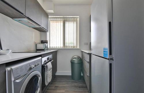 Central Cardiff Retreat 2Bed Apartment with Balcony and Parking - Foto 4