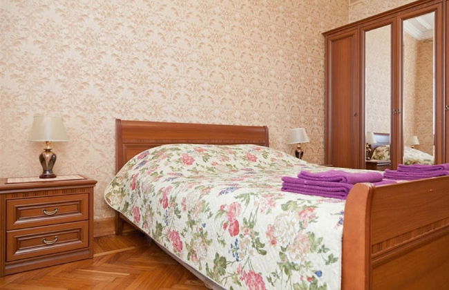 LUXKV Apartment on Kudrinskaya Square - Photo 5