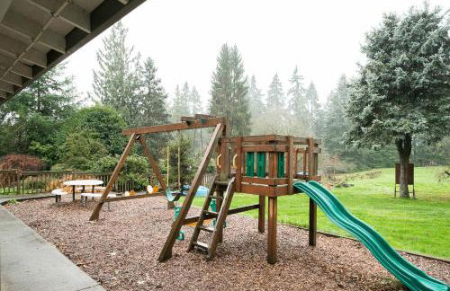 Cozy home for families with game room & playground - Foto 28