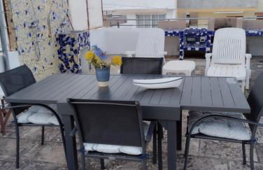 Appartamento rifinito con vista panoramica a 50 mt dal mare - Foto 2