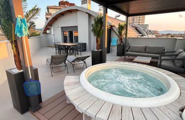 Suite Panoramic Attico con Jacuzzi Privata - Foto 24