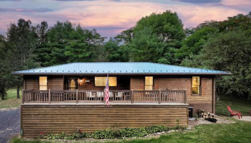 Mountain Cabin w Hot Tub Deck Grill & Fire Pit - Foto 2