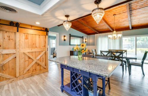 2 Mi to Homosassa Springs Riverfront Home with Dock - Photo 9