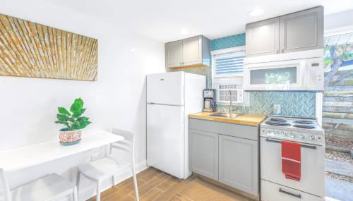 Private Patio, Walk to All, 2min- Siesta Keys Best Beach, 1min- Dining & Entertainment of Village! - Foto 4