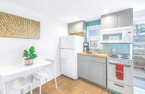 Private Patio, Walk to All, 2min- Siesta Keys Best Beach, 1min- Dining & Entertainment of Village! - Foto 4