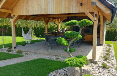 Dwór Bysina - Foto 37