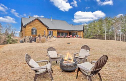 Liberty Pines - Lakefront Log Home, Swim Spa & Game Room - Photo 49