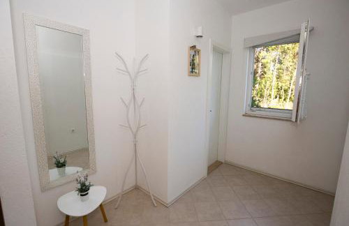 Guest house LUCIJA with swimming pool - Photo 34