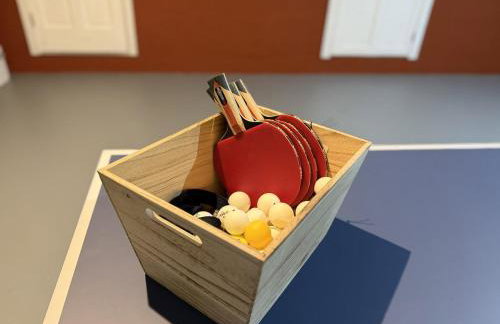 Jax 5BR Family Paradise -Hot Tub-Game Room-Patio- - Photo 44