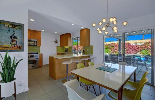 Sunrise Paradise - Sparkling Pool and Spa - Foto 5