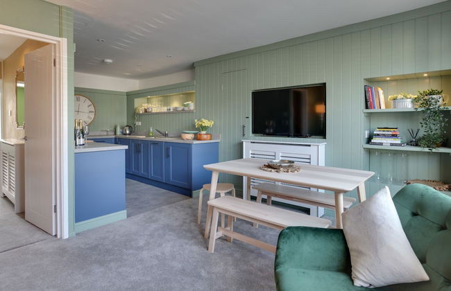 Outstanding 3 Bedroom Townhouse in Hertford - Foto 18