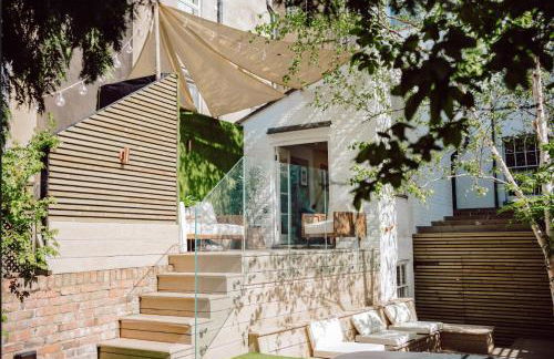 Town Centre Oasis with Two Hot Tubs - Photo 1