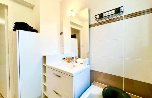 L'atelier Chic - Wifi fibre - Parking privée - Balcon - NETFLIX - Photo 30