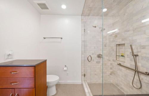 Beverly Hills 6BR Haven w Pool Hot Tub - Foto 77