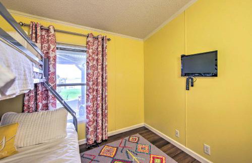 Lakefront Mabank Gem with Sunset Views Pets Welcome - Foto 17