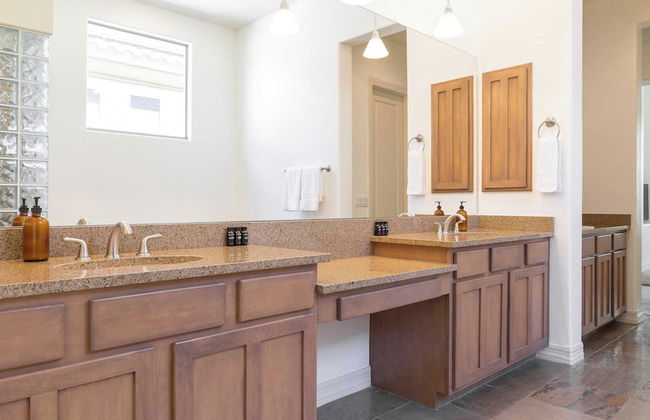 Sandflower by Avantstay Oasis w/ Pool + Golf! - Foto 19