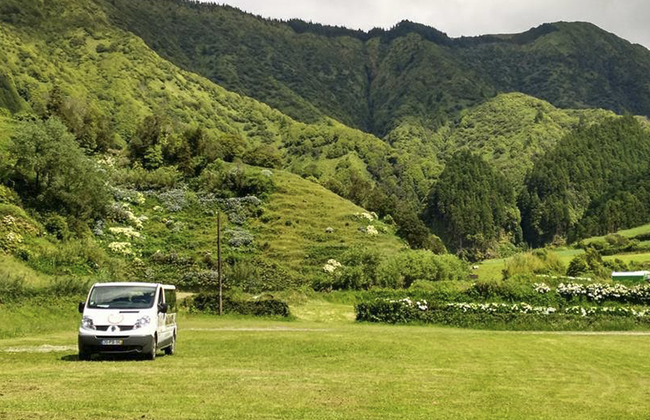 Sete Cidades e Fogo de Van - Tour com Almoço - Foto 5