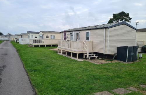 127cs HOBURNE NAISH HOLIDAY PARK - Photo 3