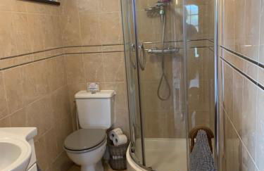 Countryside Retreat in Brittany 2 Bedrooms Sleeps 4 Pet Friendly Heated Swimming Pool Free Wifi - Foto 12