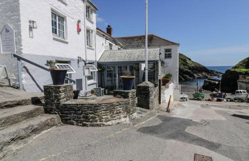 Kerbenetty Harbour Cottage - Photo 31