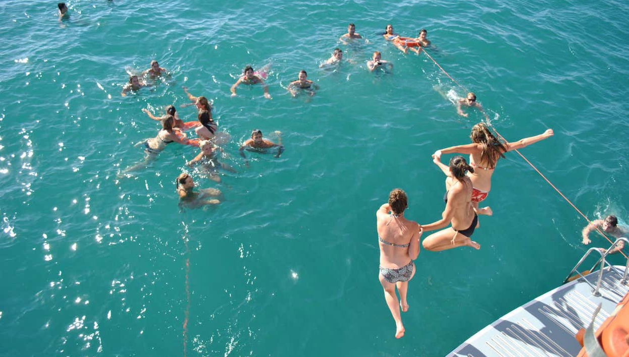 Catamaran Trip in Gandia - Foto 1