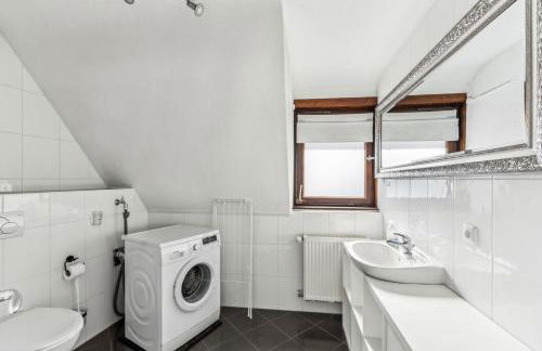 CREW BEDS - APARTMENT in Gifhorn - For 4 People - 50m2, 1x Bedroom, 4x Single Bed, Free Coffee, WiFi & Parking - 24h CHECK IN #GF01 - Foto 14