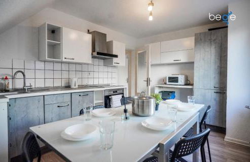 BEGE APARTMENTS Work Essentials - Foto 7