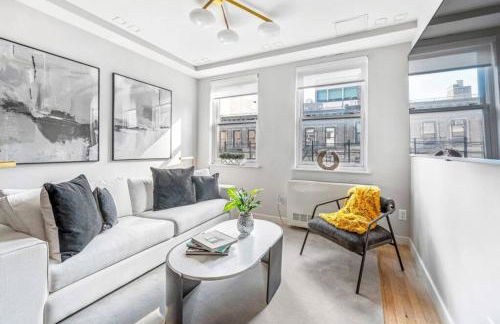 3BR Penthouse Suite with Massive Private Rooftop - Foto 12