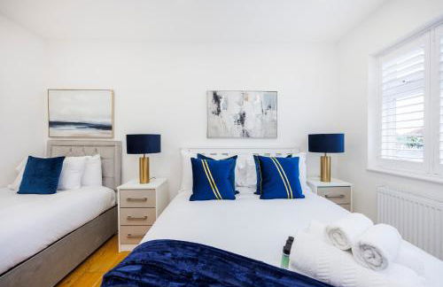 5 Bedroom House , Free Parking , Pool Table , Arcade Machine , Garden , Sleeps 9 , Offers , Ideal For Contractors , Families , Long Term Stays - Foto 10