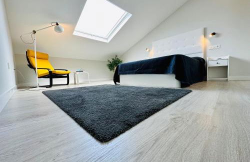 ÁTICO BOJ - Terraza con jardín & Hórreo Chill con vistas al mar - Foto 13