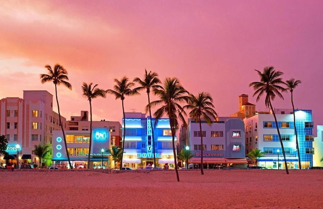 Best Deal 2BR Modern Beachfront Ocean Drive Wifi - Foto 41