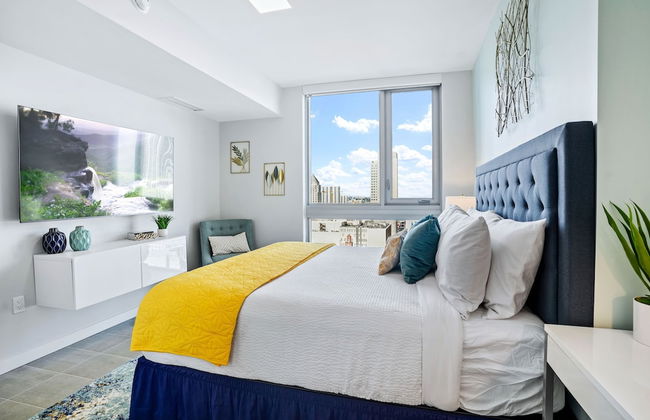 Modern High-Rise Condo with Pool/Gym, in Central DT MIAMI! - Photo 16