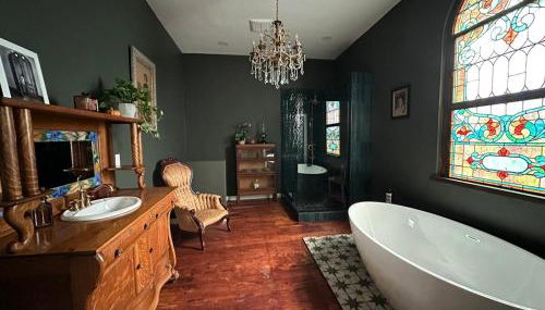 Lafayette's Oldest Church - Foto 5, Shower
