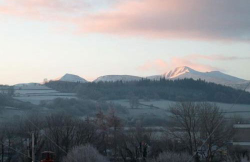 Mountain views in the heart of Brecon Town - Foto 64