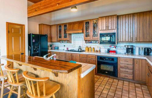 A LIVING CANVAS Amazing Lake View Custom Home - Foto 13