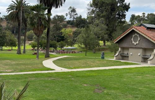 1Gbps Fiber Wi-Fi Walk to Dodger Stdium DTLA 2BR Free Parking Work & Family - Foto 30