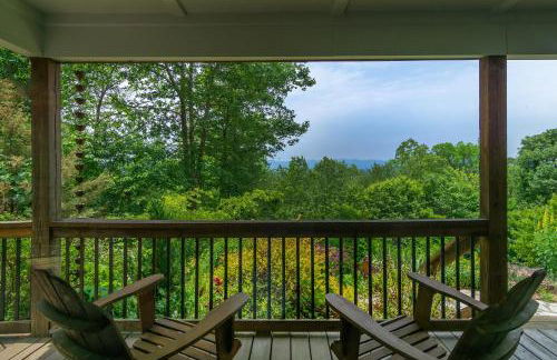 Mountain Over Main Street 5 Min. to Downtown Weaverville, Fire Pit & Views! - Foto 4
