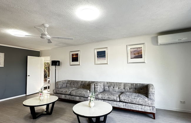 Tranquil Scape-Villa with Pool - Photo 9