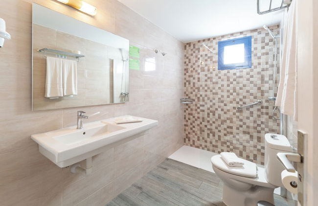 Ereza Apartamentos Los Hibiscos - Adults Only - Photo 12