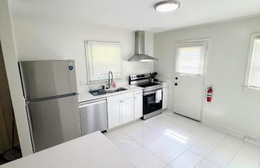 Renovated 2 Bed Walltown Home Walk to Duke! B - Foto 7